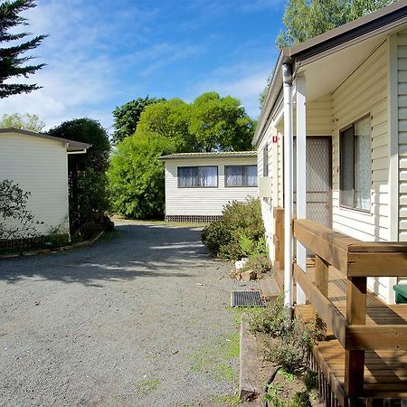 Triabunna Cabin & Caravan Park Eksteriør billede