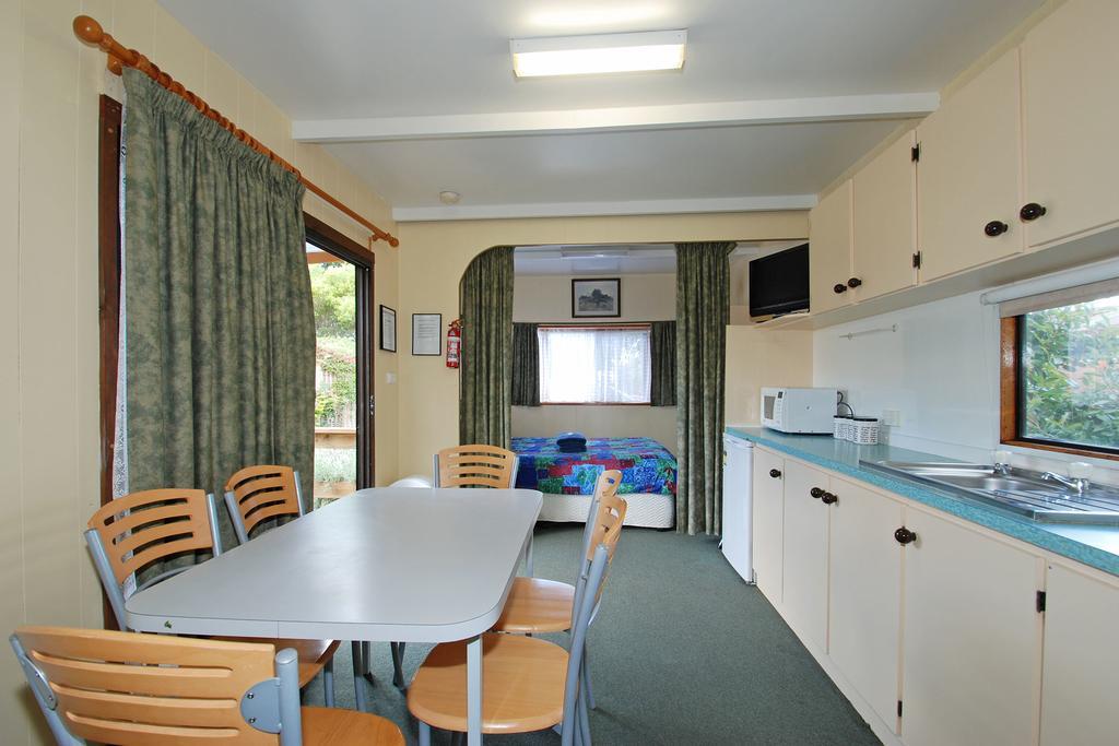 Triabunna Cabin & Caravan Park Værelse billede