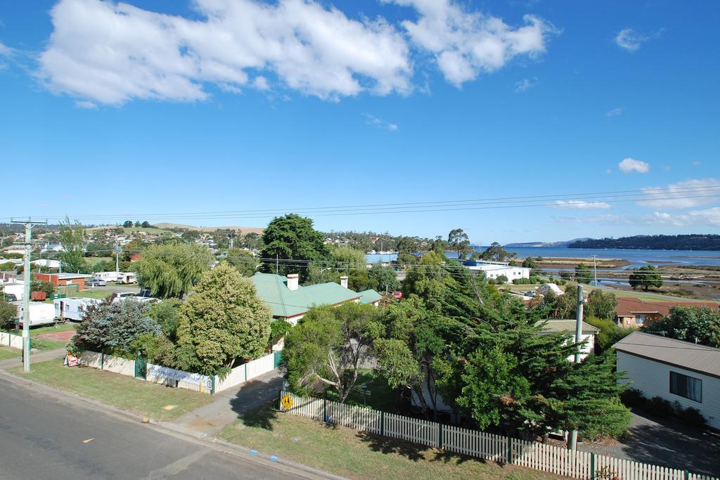 Triabunna Cabin & Caravan Park Eksteriør billede