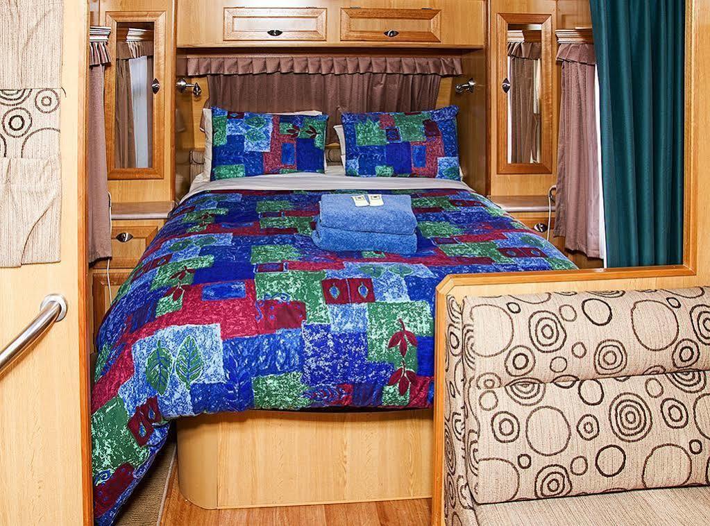 Triabunna Cabin & Caravan Park Eksteriør billede